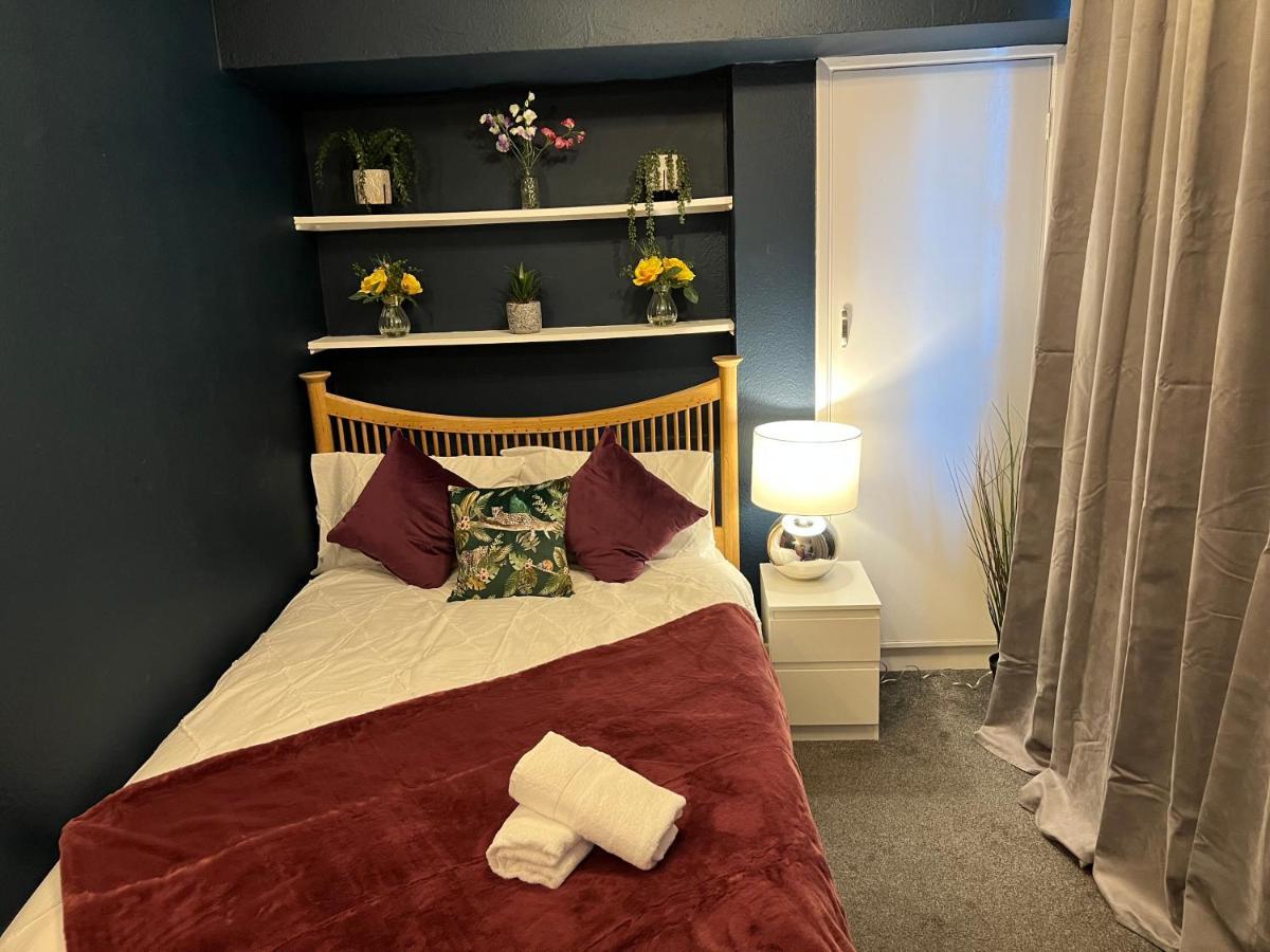 2-Bedroom Plus Living Room Flats Near Edgware Road London Exterior photo