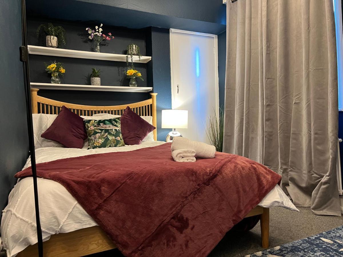 2-Bedroom Plus Living Room Flats Near Edgware Road London Exterior photo